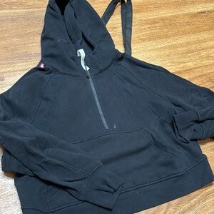 Lululemon cropped half zip scuba hoodie